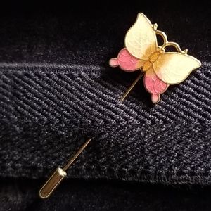 Vintage enamel butterfly stick pin🦋